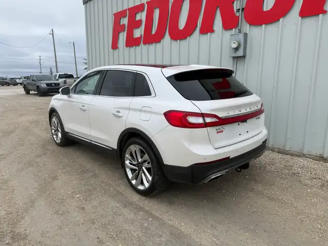 2016 Lincoln MKX AWD - Photo 2