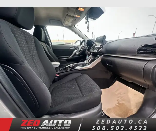 2022 Mitsubishi Eclipse Cross ES - Photo 11