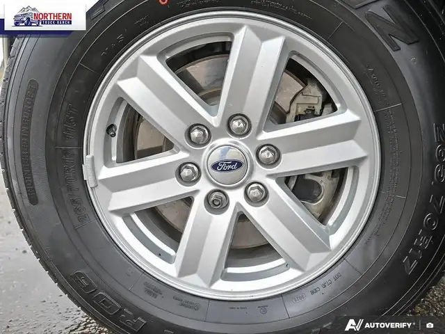 2021 Ford F-150 XLT 5.0L V8 gas engine, 4x4 capability, crew... - Photo 7