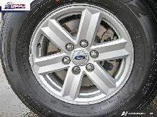 2021 Ford F-150 XLT 5.0L V8 gas engine, 4x4 capability, crew... - Photo 7