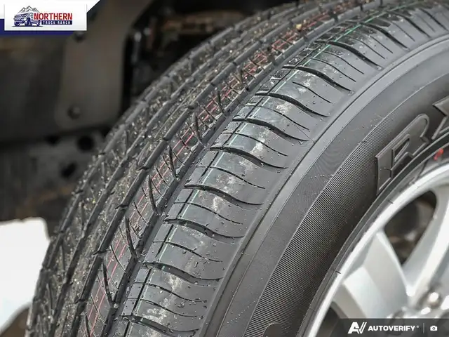 2021 Ford F-150 XLT 5.0L V8 gas engine, 4x4 capability, crew... - Photo 8