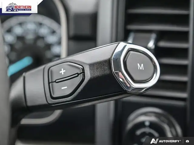 2021 Ford F-150 XLT 5.0L V8 gas engine, 4x4 capability, crew... - Photo 20