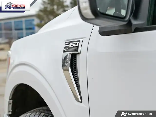 2021 Ford F-150 XLT 5.0L V8 gas engine, 4x4 capability, crew... - Photo 27