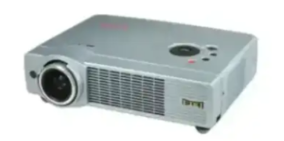 UN BON PETIT PROJECTEUR FACILE A TRANSPORTER EIKI LC-WB100