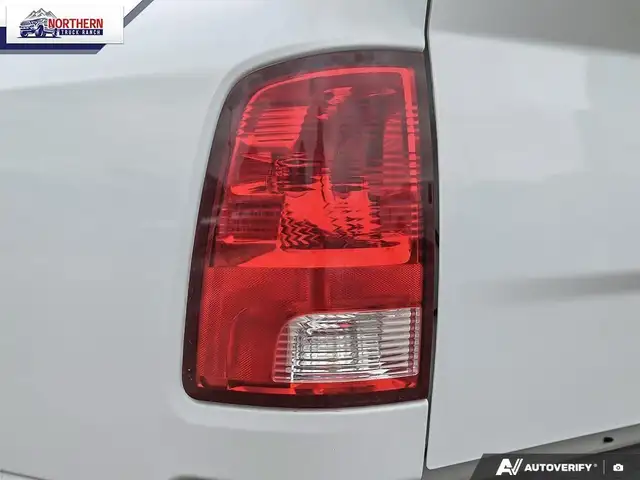 2020 RAM 1500 Classic ST 5.7L HEMI V8, 4x4 capability, regula... - Photo 13