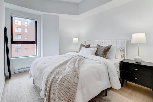 AVA Montréal - Bachelor available at 4982 Pl. de la Savane, Mont - Photo 10