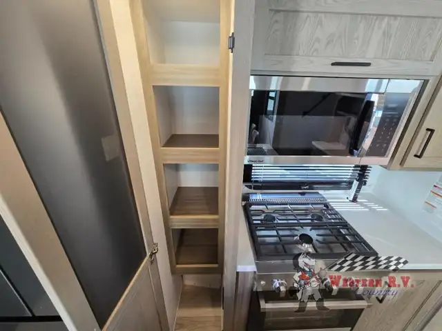 2026 Forest River RV Flagstaff Classic 402CFL - Photo 13