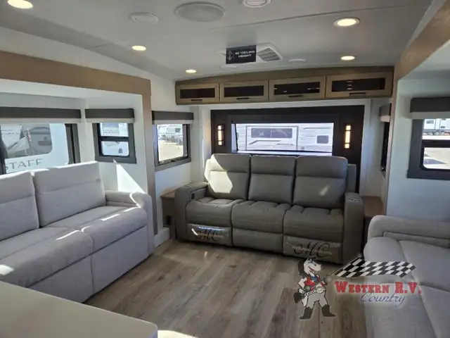 2026 Forest River RV Flagstaff Classic 402CFL - Photo 15