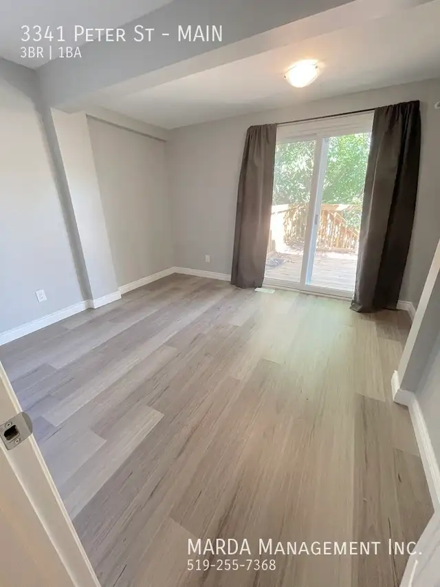 RENOVATED 3 1BEDROOM/1-BATH TOWNHOUSE IN WEST WINDSOR -ALL INCLU - Photo 6