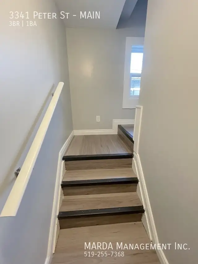 RENOVATED 3 1BEDROOM/1-BATH TOWNHOUSE IN WEST WINDSOR -ALL INCLU - Photo 8