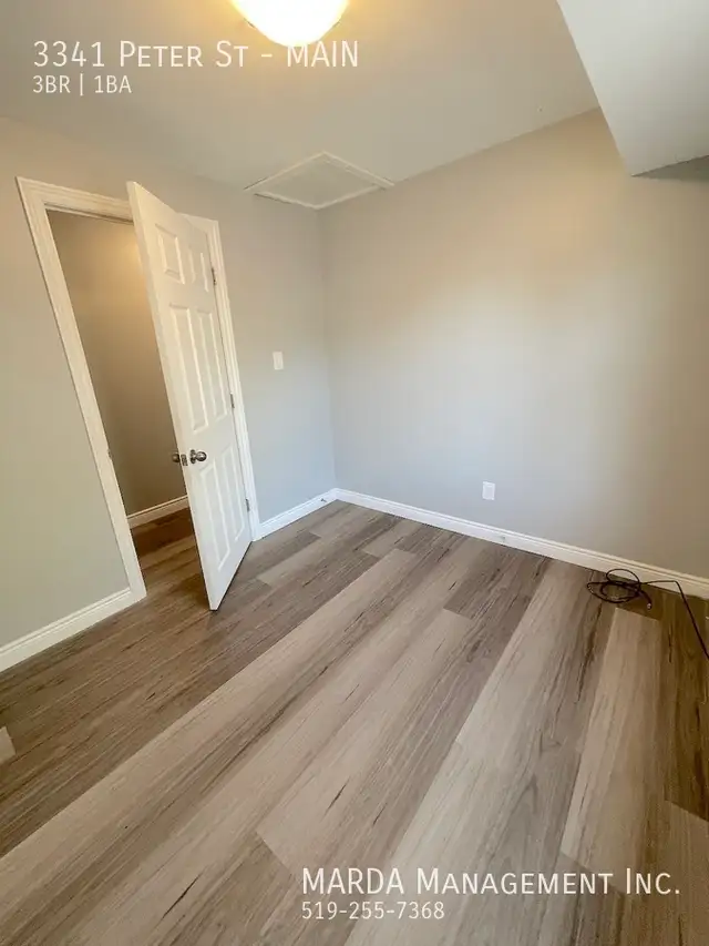 RENOVATED 3 1BEDROOM/1-BATH TOWNHOUSE IN WEST WINDSOR -ALL INCLU - Photo 13