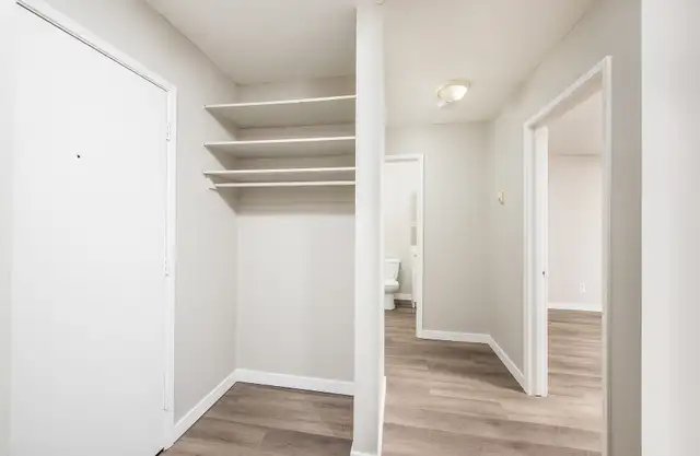 Signature Manor - 1 Bedroom Apartment for Rent - Photo 19