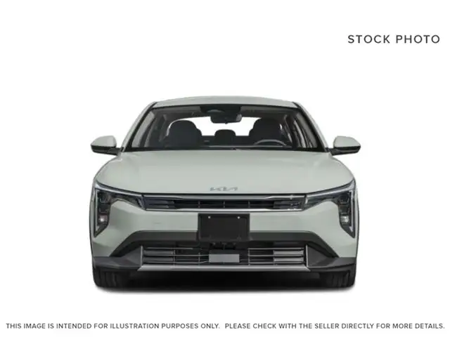 2025 Kia K4 - Photo 2