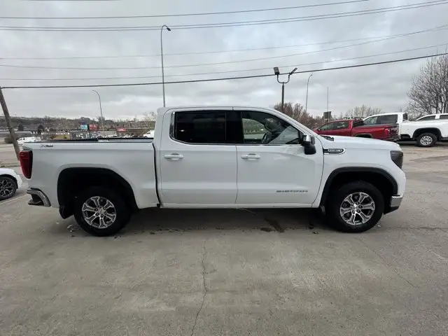 2024 GMC Sierra 1500 SLE | 5.3L V8 | X31 OFF-ROAD | 18S - Photo 7