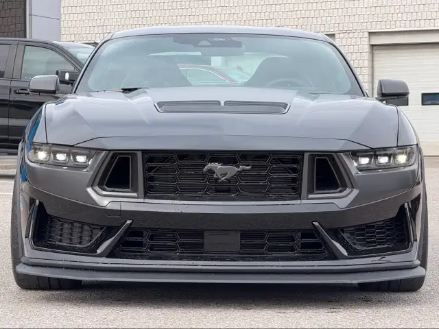 2024 Ford Mustang - Photo 10