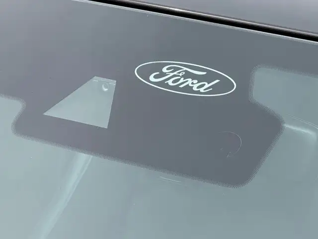 2024 Ford Mustang - Photo 11