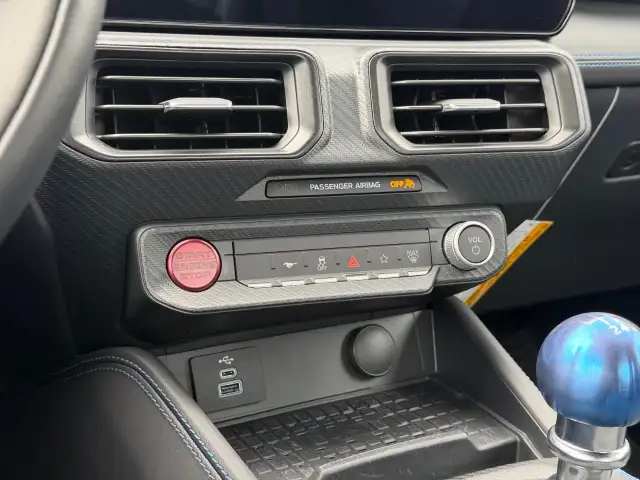 2024 Ford Mustang - Photo 18