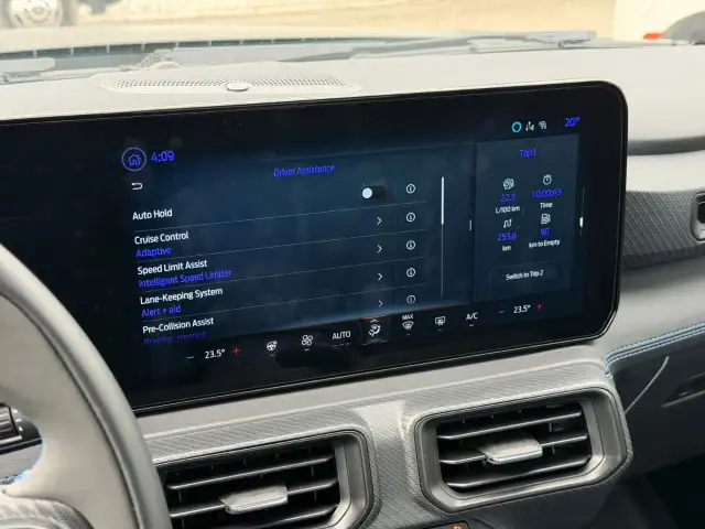 2024 Ford Mustang - Photo 21