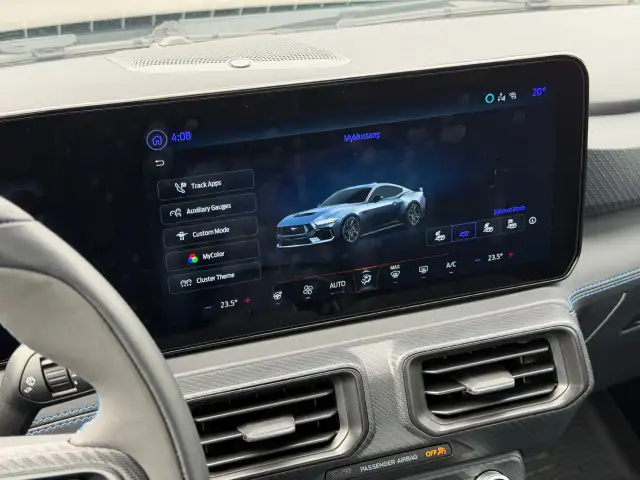 2024 Ford Mustang - Photo 22