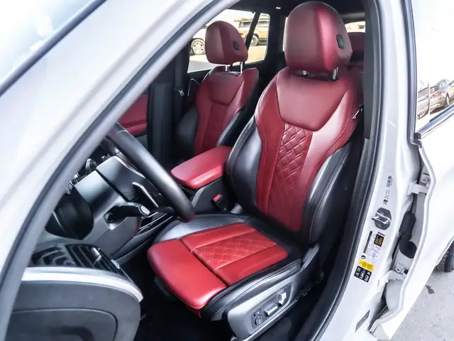 2020 BMW X3 xDrive30i - Individual Interior | HUD | M Sport - Photo 9