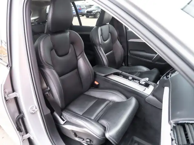 2023 Volvo XC90 Ultimate Dark Theme - 7 Seater | B&W | Loaded - Photo 23