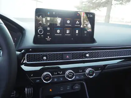 2026 Honda Civic Sedan Hybrid Sport Touring eCVT - Photo 13