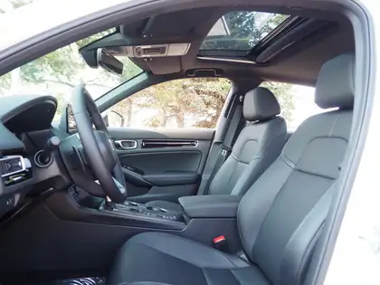 2026 Honda Civic Sedan Hybrid Sport Touring eCVT - Photo 6