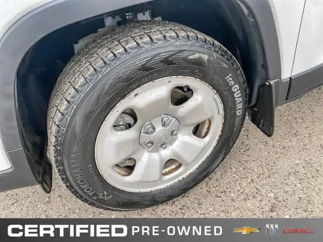 2019 Jeep Cherokee Sport | 4X4 | Heated Seats   Steering Wheel - Photo 9