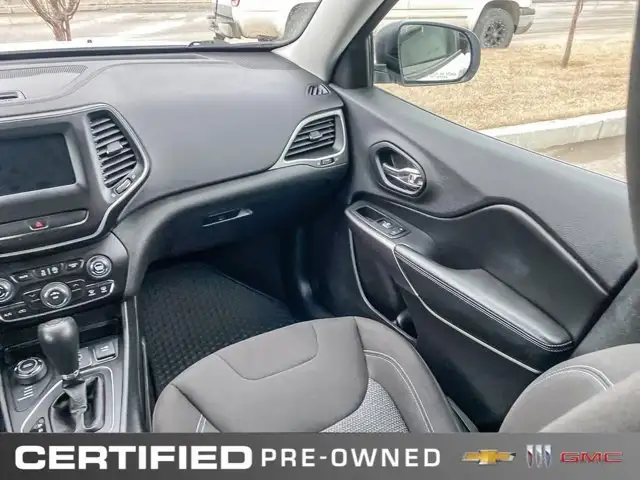 2019 Jeep Cherokee Sport | 4X4 | Heated Seats   Steering Wheel - Photo 28