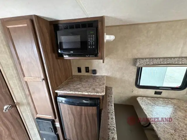 2018 Viking Ultra-Lite 16RBD - Photo 9