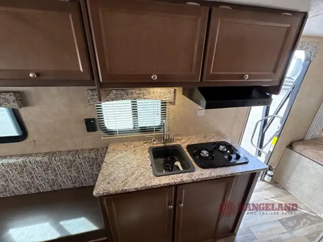 2018 Viking Ultra-Lite 16RBD - Photo 11