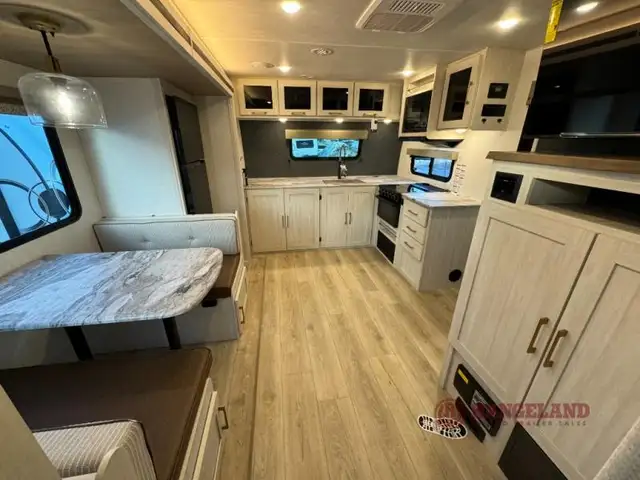 2024 Forest River RV Surveyor Legend 235FKLE - Photo 6