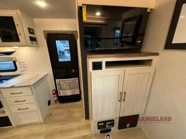 2024 Forest River RV Surveyor Legend 235FKLE - Photo 9
