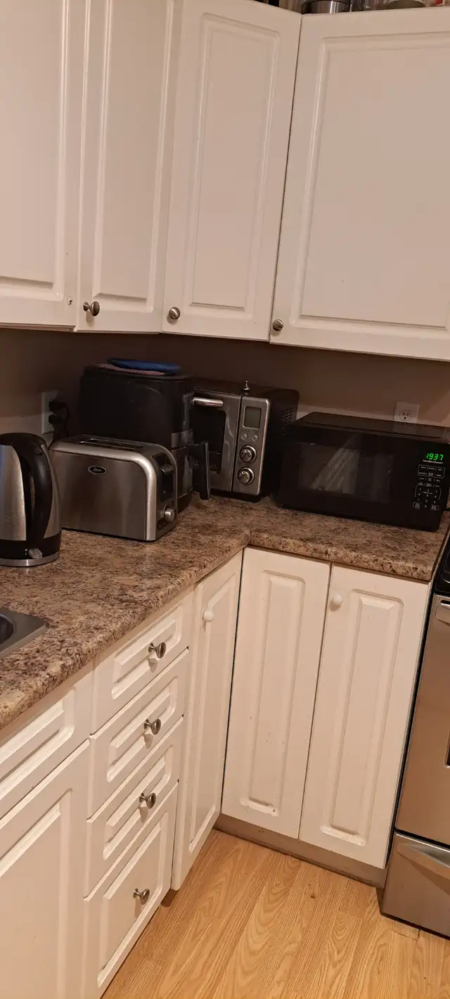 Room for rent - Camrose - Photo 9