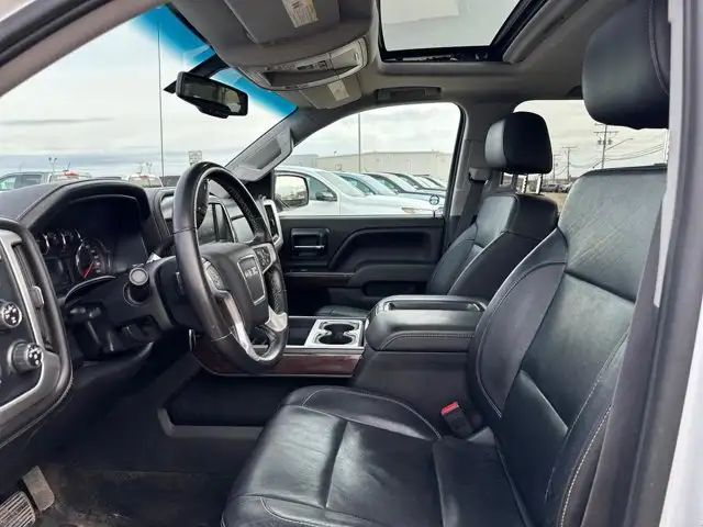 2015 GMC Sierra 1500 SLT | Apple Carplay | Heated Seats - Photo 2