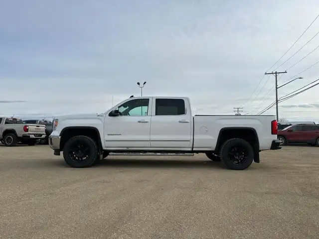 2015 GMC Sierra 1500 SLT | Apple Carplay | Heated Seats - Photo 4