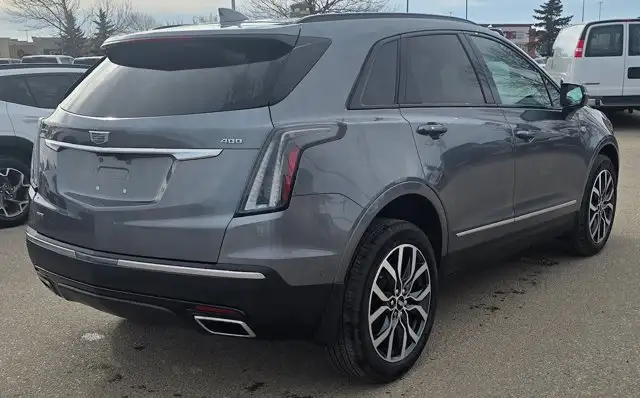 2022 Cadillac XT5 AWD Sport - Photo 5