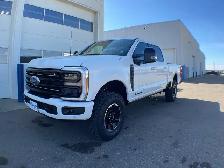2026 Ford Super Duty F-350 SRW Platinum 713A