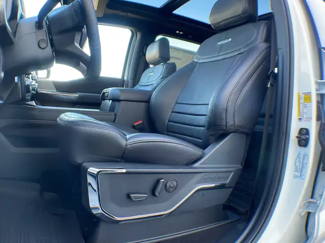 2026 Ford Super Duty F-350 SRW Platinum 713A - Photo 22
