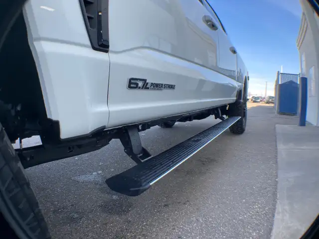 2026 Ford Super Duty F-350 SRW Platinum 713A - Photo 38