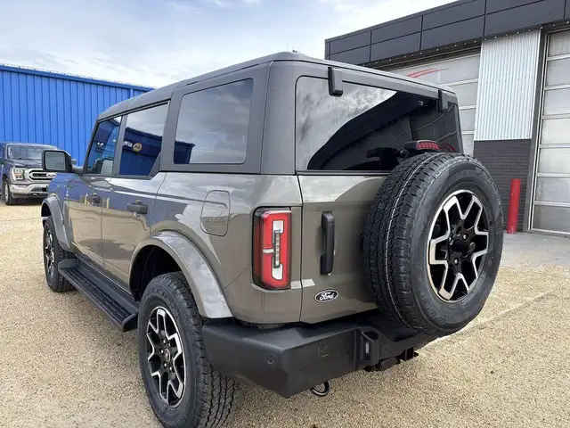 2026 Ford Bronco OUTER BANKS 314A - Photo 5