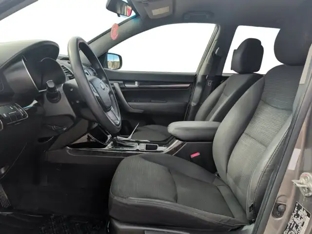 2014 Kia Sorento LX (Mechanical Special) - Photo 13