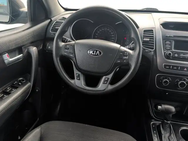 2014 Kia Sorento LX (Mechanical Special) - Photo 16