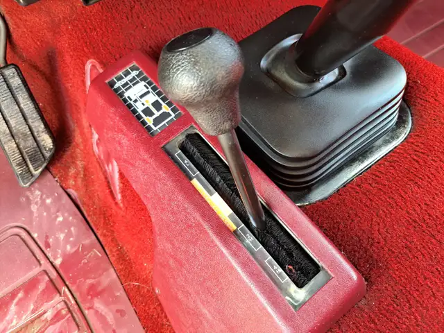 1993 GMC Sierra 2500 - Photo 14