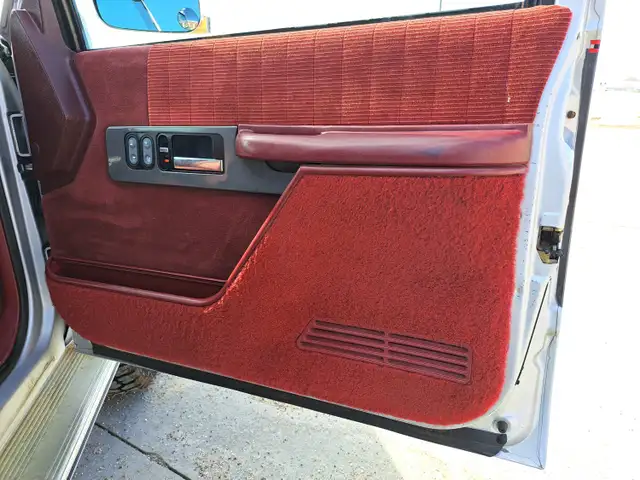 1993 GMC Sierra 2500 - Photo 19