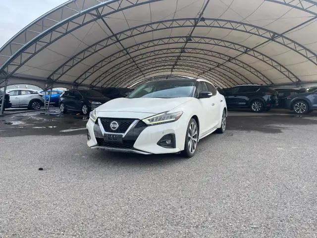 2019 Nissan Maxima Platinum Sedan W /PANORAMIC SUNROOF /APPLE CA