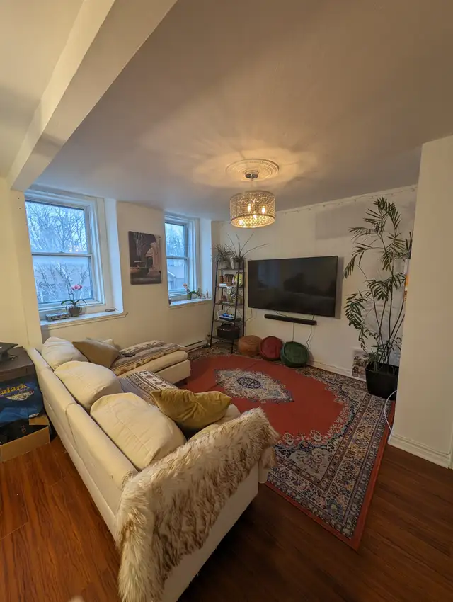 Cozy 31/2 apartment, 2 min walking Charlevoix metro, Jul 1st - Photo 5