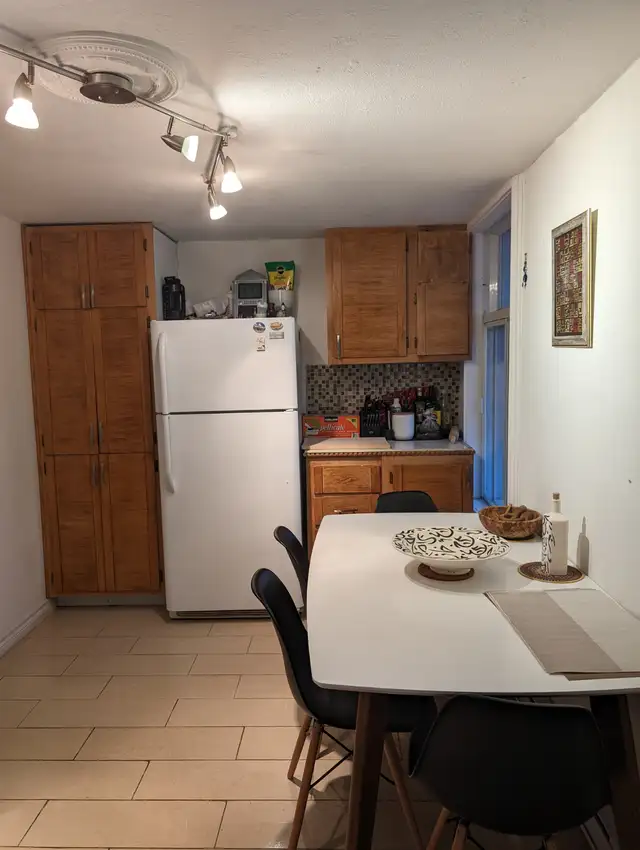 Cozy 31/2 apartment, 2 min walking Charlevoix metro, Jul 1st - Photo 7