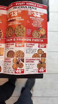 Kitchen helper / Pizza maker