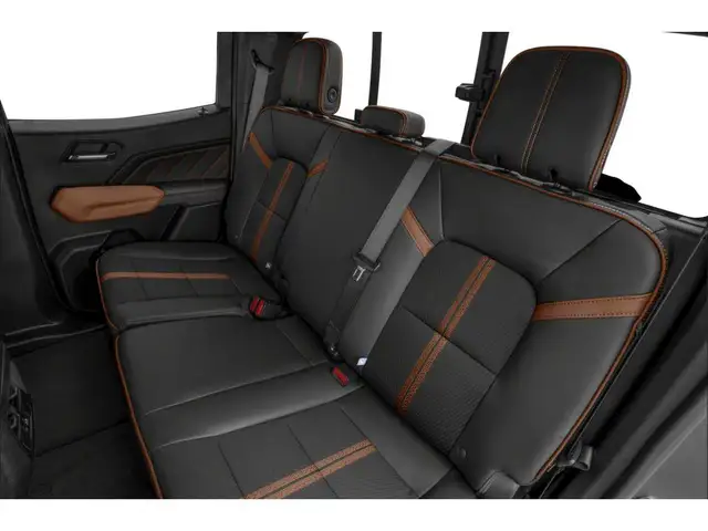 2026 GMC Canyon AT4 - Photo 9